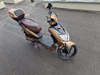 View E-Power, E-SCOOTER --NUOVO--, ORO / NERO, 2025, Elettrica, 0 Km