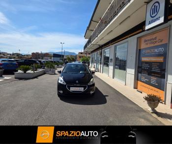 View Peugeot, 208 NEW, NERO METALLIZZATO, 2014, Diesel, 154244 Km