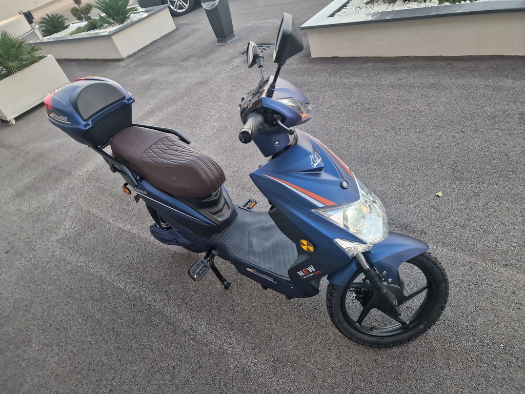 EQ-Power E-SCOOTER --NUOVO--