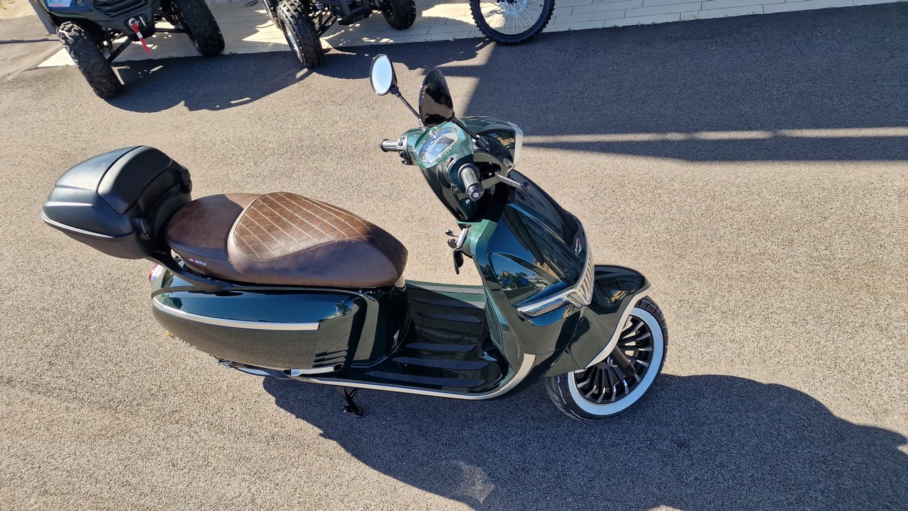 EQ-Power E-SCOOTER --NUOVO--